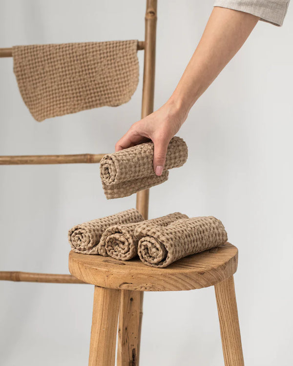 WAFFLE FACE CLOTH
