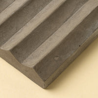 CONCRETE RIDGE SOAP DISH