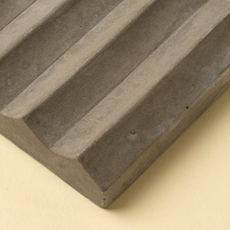CONCRETE RIDGE SOAP DISH
