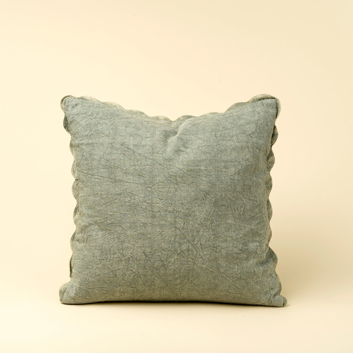 SCALLOPED EDGE PILLOW SAGE GREEN