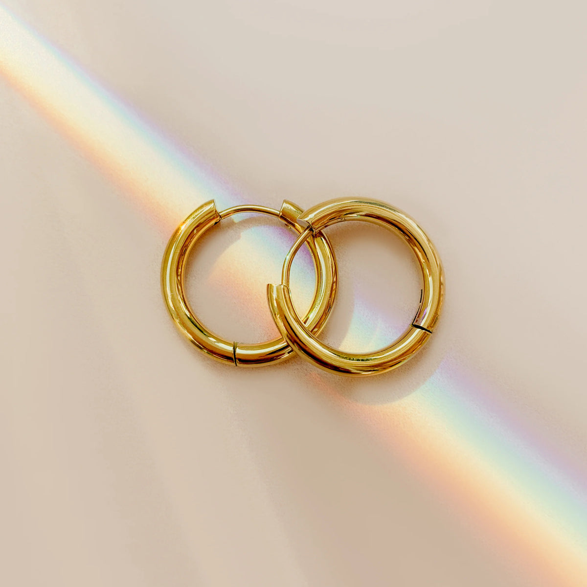LILY EARRINGS