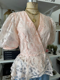 VINTAGE LACE TOP
