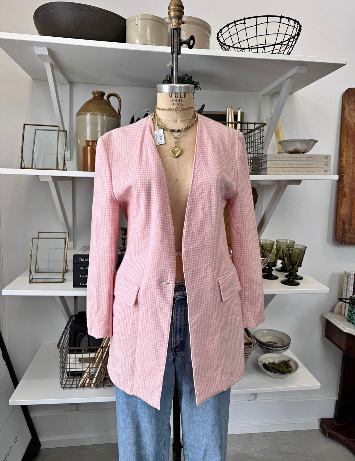 VINTAGE PINK BLAZER