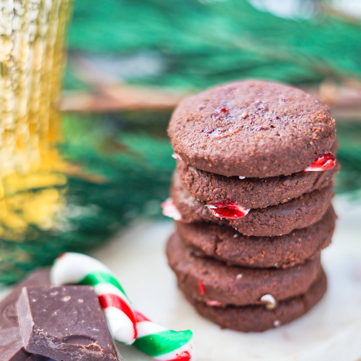 DARK CHOCOLATE PEPPERMINT