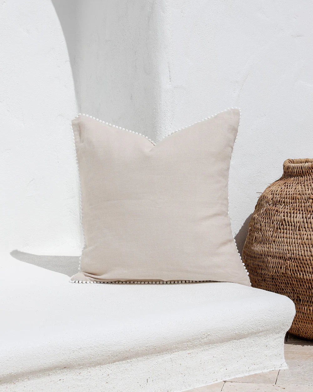 NATURAL LINEN PILLOW SHAM WITH POM POMS