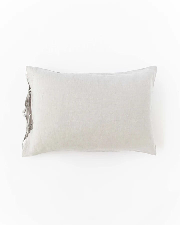 LINEN PILLOWCASE WITH TIES IN LIGHT GRAY