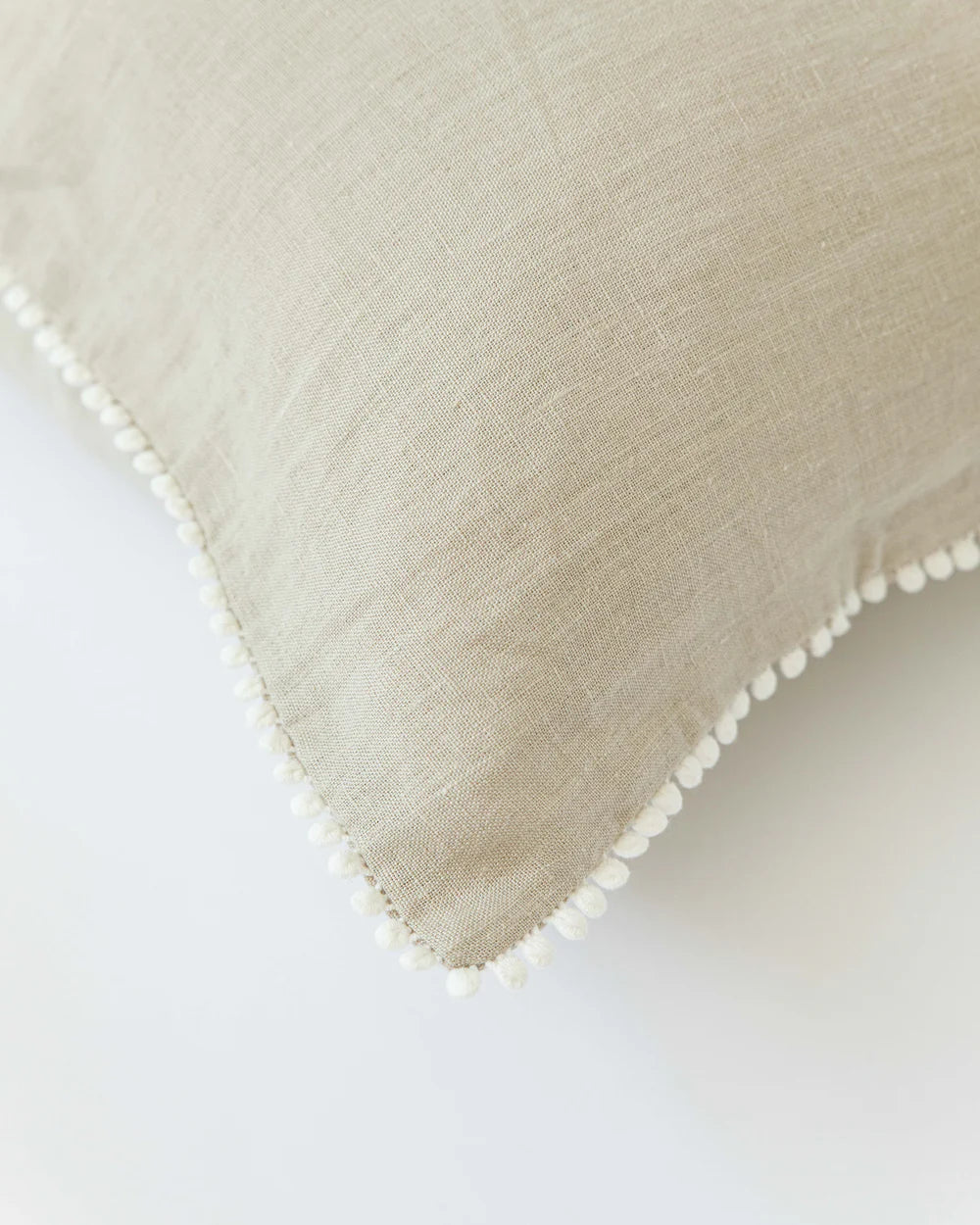 NATURAL LINEN PILLOW SHAM WITH POM POMS