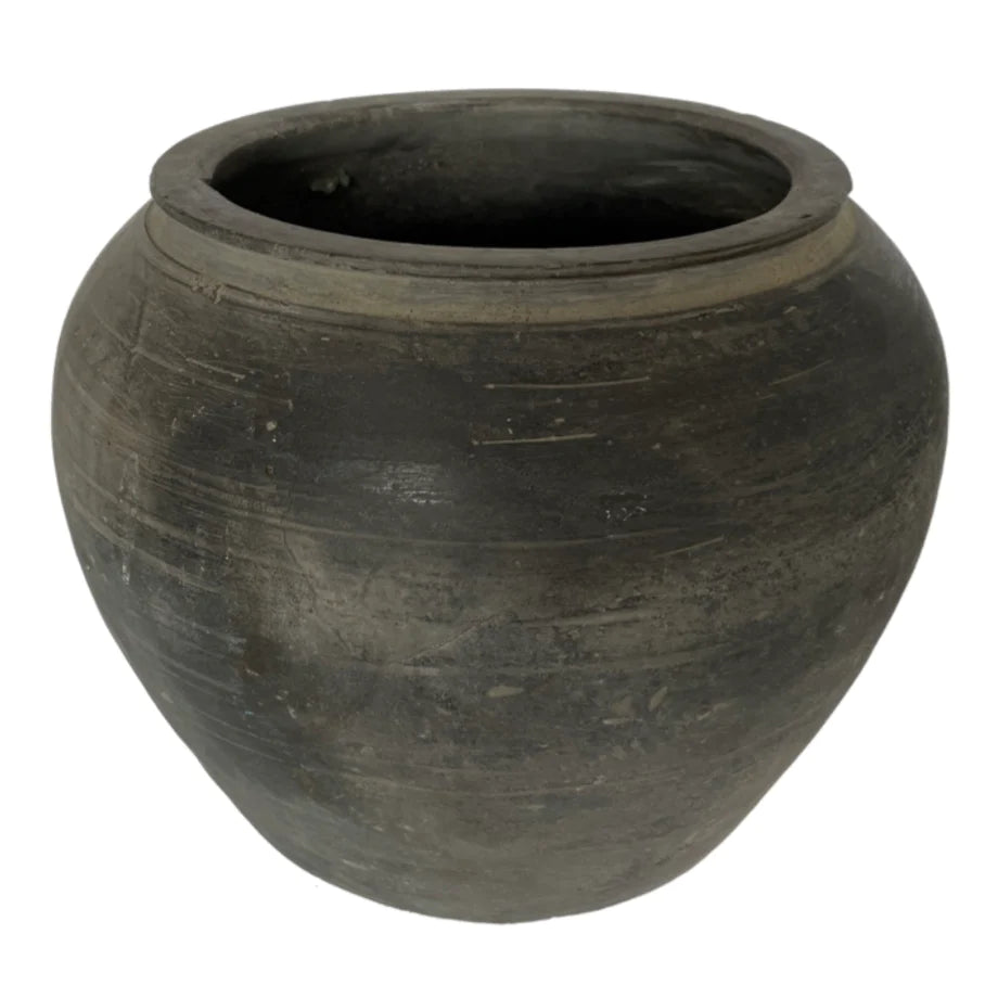 Antique Water Pot | Med